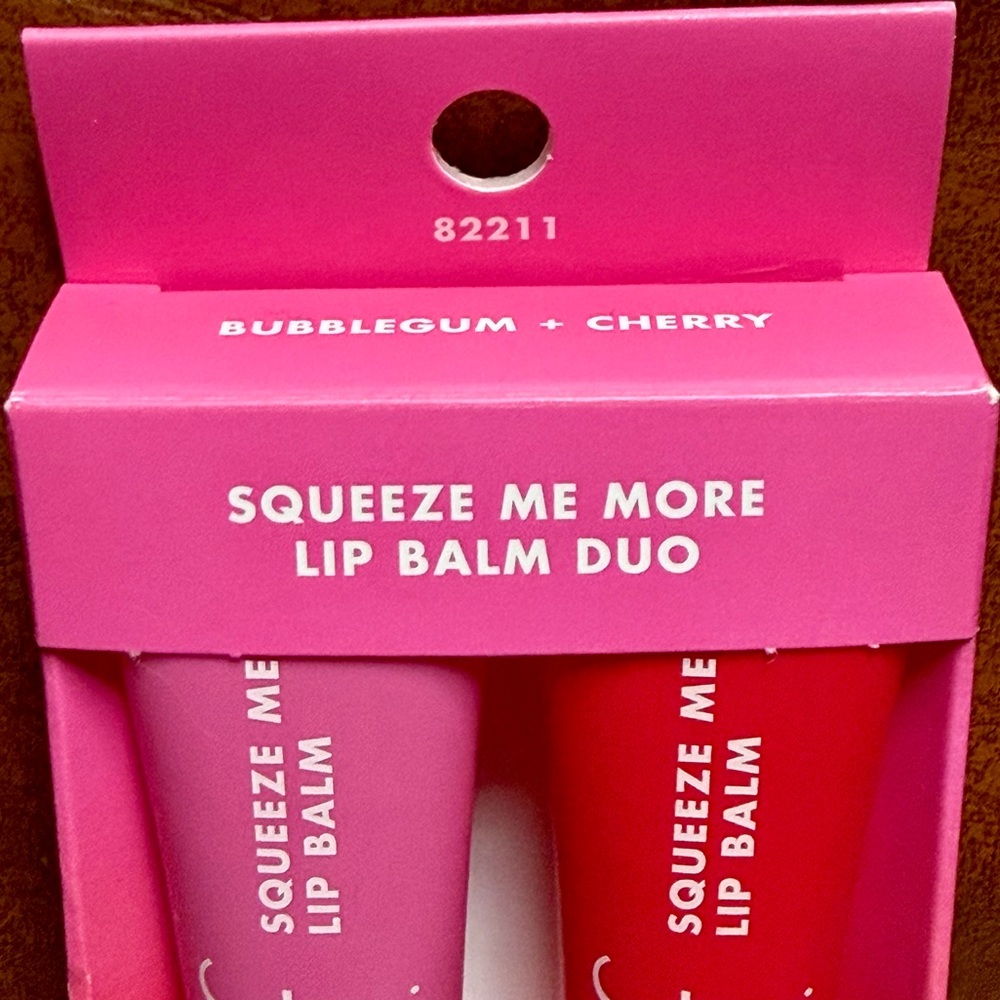 e.l.f. 2PC! Squeeze Me More Lip Balm Duo, Bubblegum💖/Cherry 🍒 BNIB! - Picture 15 of 16